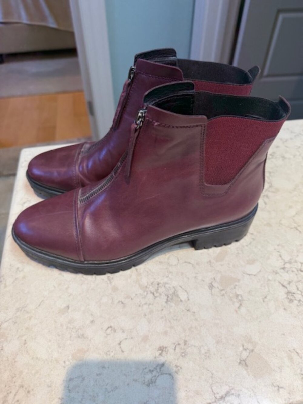 Geox Ankle Boots - Size 39 - Wine